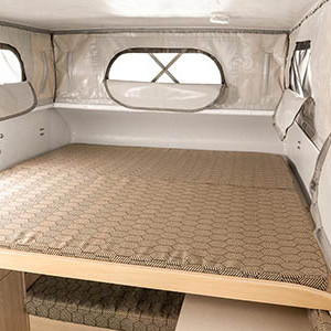 Cheapa 4WD 2 Berth-interior (11)