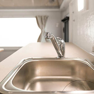 Cheapa 4WD 2 Berth-sink