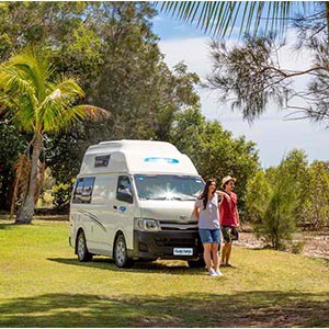 Cheapa HiTop Campervan – 2 Berth – lifestyle photo (1)