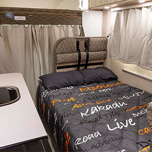 Cheapa Motorhome – 6 Berth-bed4 (1)