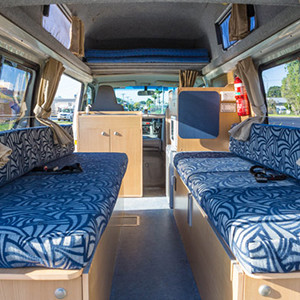 camperman-juliette-hightop-campervan-5-berth-interior-from-rear-door2