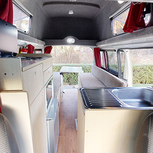 Go Cheap Budget HighTop Campervan – 2 Berth – kitchen