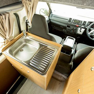 Bargain Campervan – 3 Berth – sink