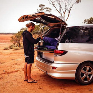 Beta-2S-campervan-Australia-cooking