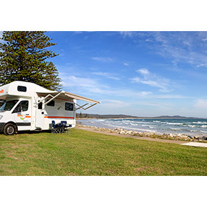 Britz Vista Motorhome – 6 Berth – scenic photo (2)