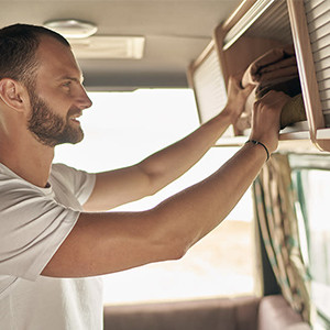 maui-ultima-2-berth-motorhome-interior-storage