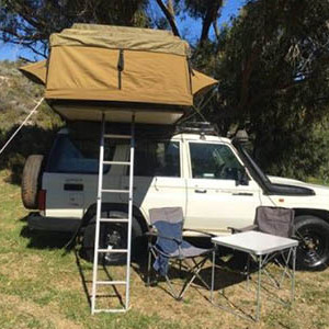 BM 4WD Landcruiser – 5 Berth – tent (3)