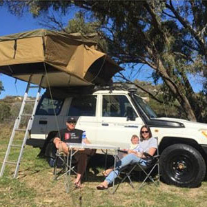 BM 4WD Landcruiser – 5 Berth – tent (4)