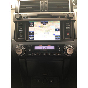 BM Landcruiser Prado 4WD – 3 Berth – car stereo