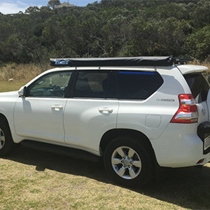 BM Landcruiser Prado 4WD – 3 Berth – external photo (4)