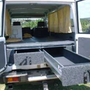 Centre 4×4 Troopcarrier Outback with Roof Tent – 2 Berth – drawer