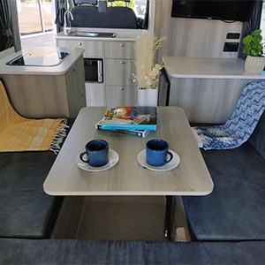 GC Wanderlust Deluxe – 2 Berth-interior (10)