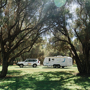 CA Explorer 4WD – 2 Berth-exterior (1)