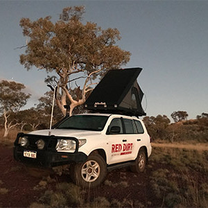 Red Dirt 4WD With Roof Top Tent – 2 Berth – external photo (2)