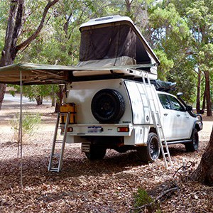 bc-camper-4wd-5-berth-exterior-rear