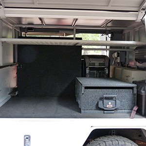 bc-camper-4wd-5-berth-interior