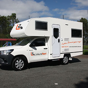 LR Motorhome – 4 Berth-external-photo