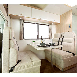 GC Winnebago Byron Motorhome – 6 Berth – dining table