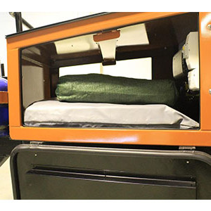 RD 4WD Safari Camper – 5 Berth – Camprite-Front-Pod