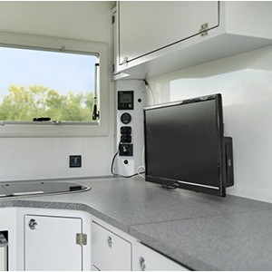 ar-compact-motorhome-2-berth-interior