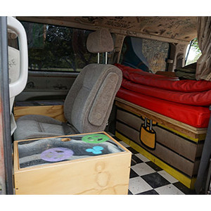 WC Van – 2-3 Berth – internal photo