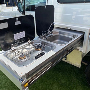 go-camper-trailer-landcruiser-4wd-2-berth-exterior-cooking-area