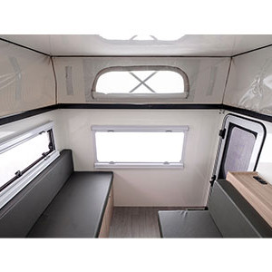 Britz Maverick 4WD – 2 Berth-internal (1)