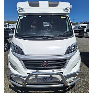 lr-motorhome-4-berth-exterior-front