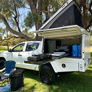 GC LDV Outback 4WD – 2-5 Berth-kitchen-with-outdoor-table-chairs