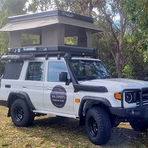 WA 76 Series Landcruiser with Roof Top Tent, Awning & Outdoor Shower 4WD – 2 Berth-exterior (8)