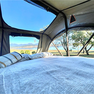 OLJ 4WD Camper – 5 Berth-interior