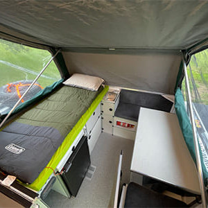 OLT 4WD Camper – 5 Berth-internal (10)