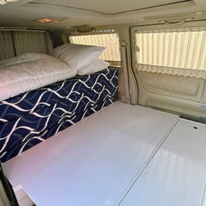 AW Elgrand E51 Camper – 2 Berth-storage