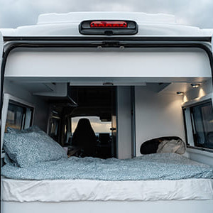 Indie Campers Applause – 4 Berth-rear-door-open